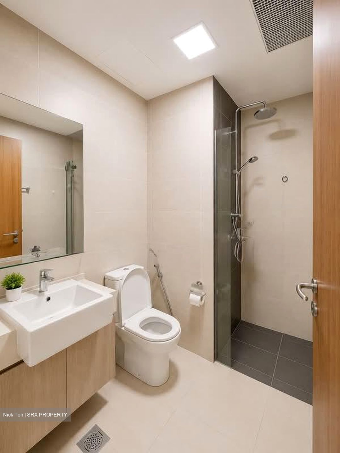 La Fleur (D14), Apartment #583901371